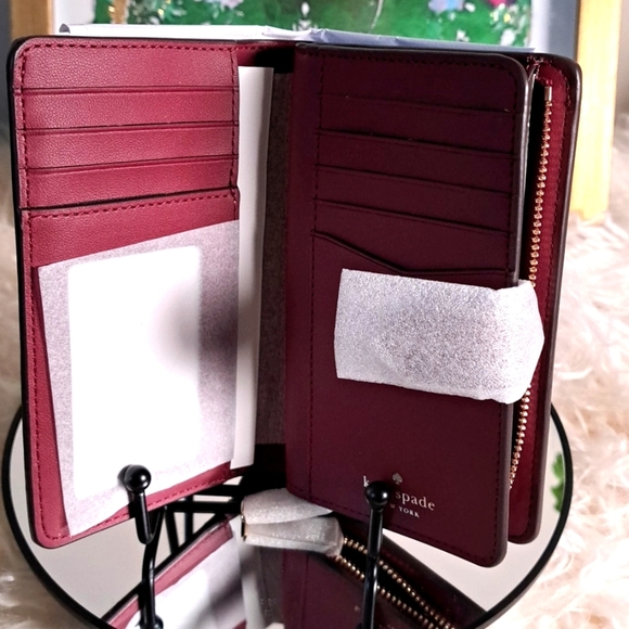 Kate Spade Staci Medium Snap Billfold - Picture 5 of 7